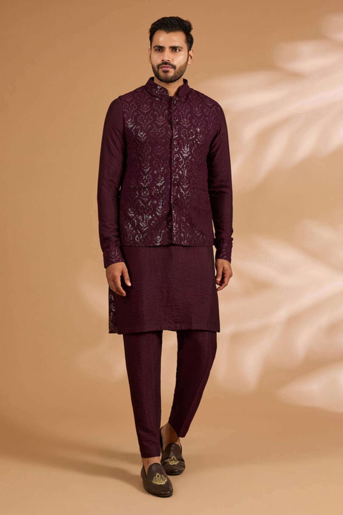 Rabani & Rakha Sequined Jaal Bundi & Kurta Set 