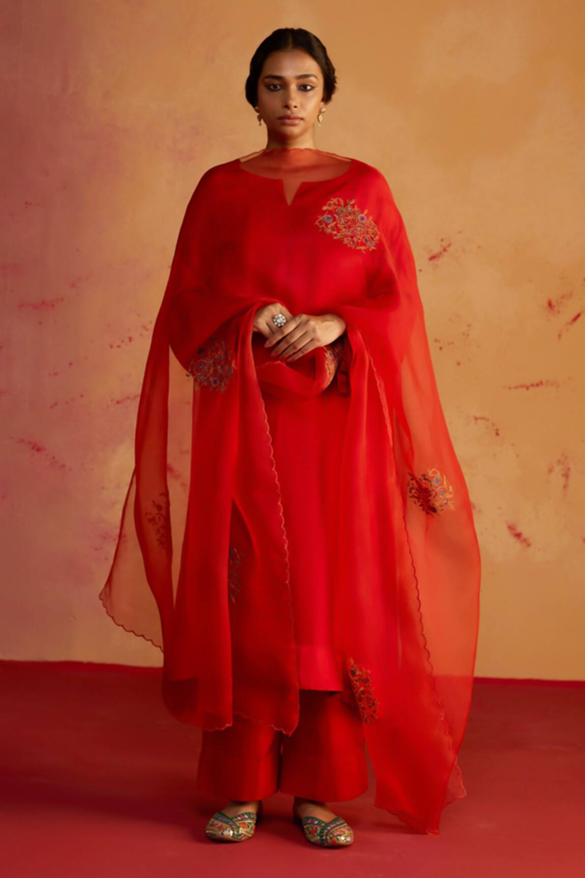 Rhua Pure Silk Kurta & Pant Set