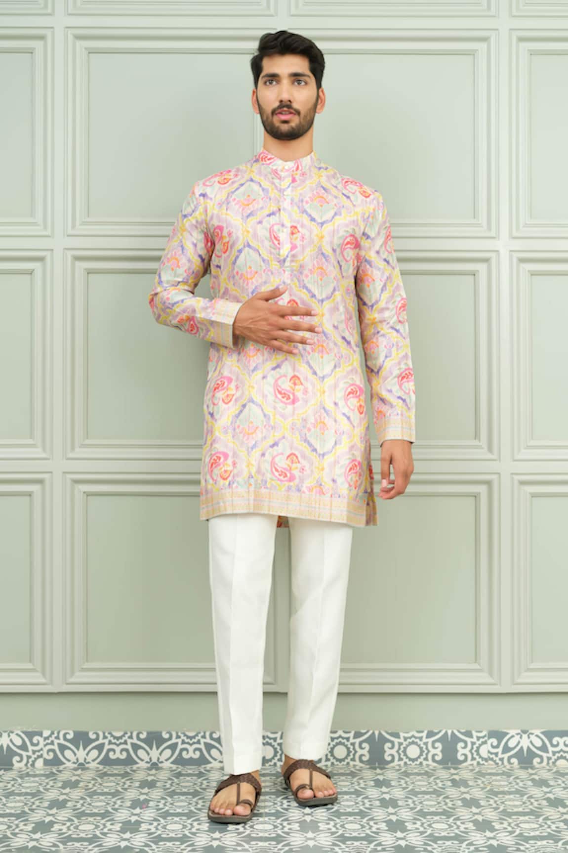 Niloufer By Aasif Ally Dil Pasand Abstract Print Silk Kurta & Pant Set