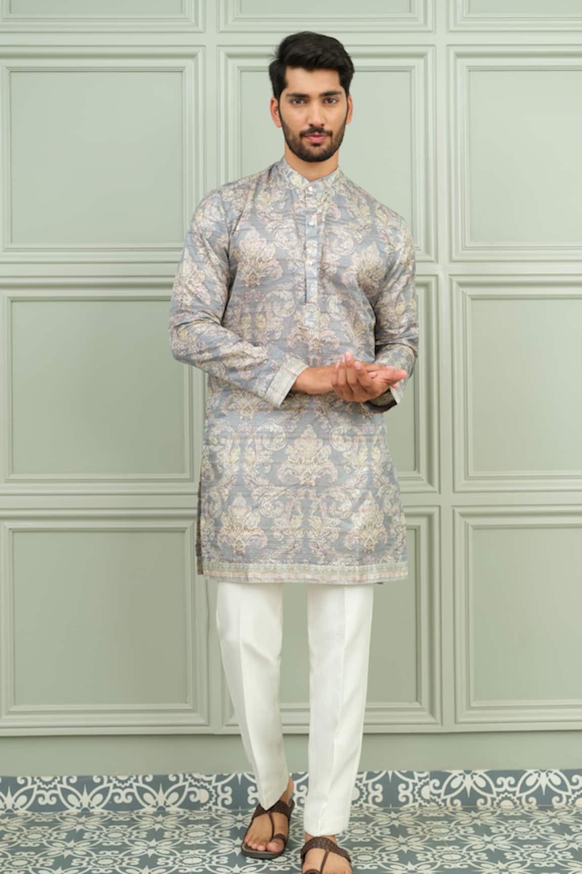 Niloufer By Aasif Ally Shahkaar Printed Kurta & Pant Set