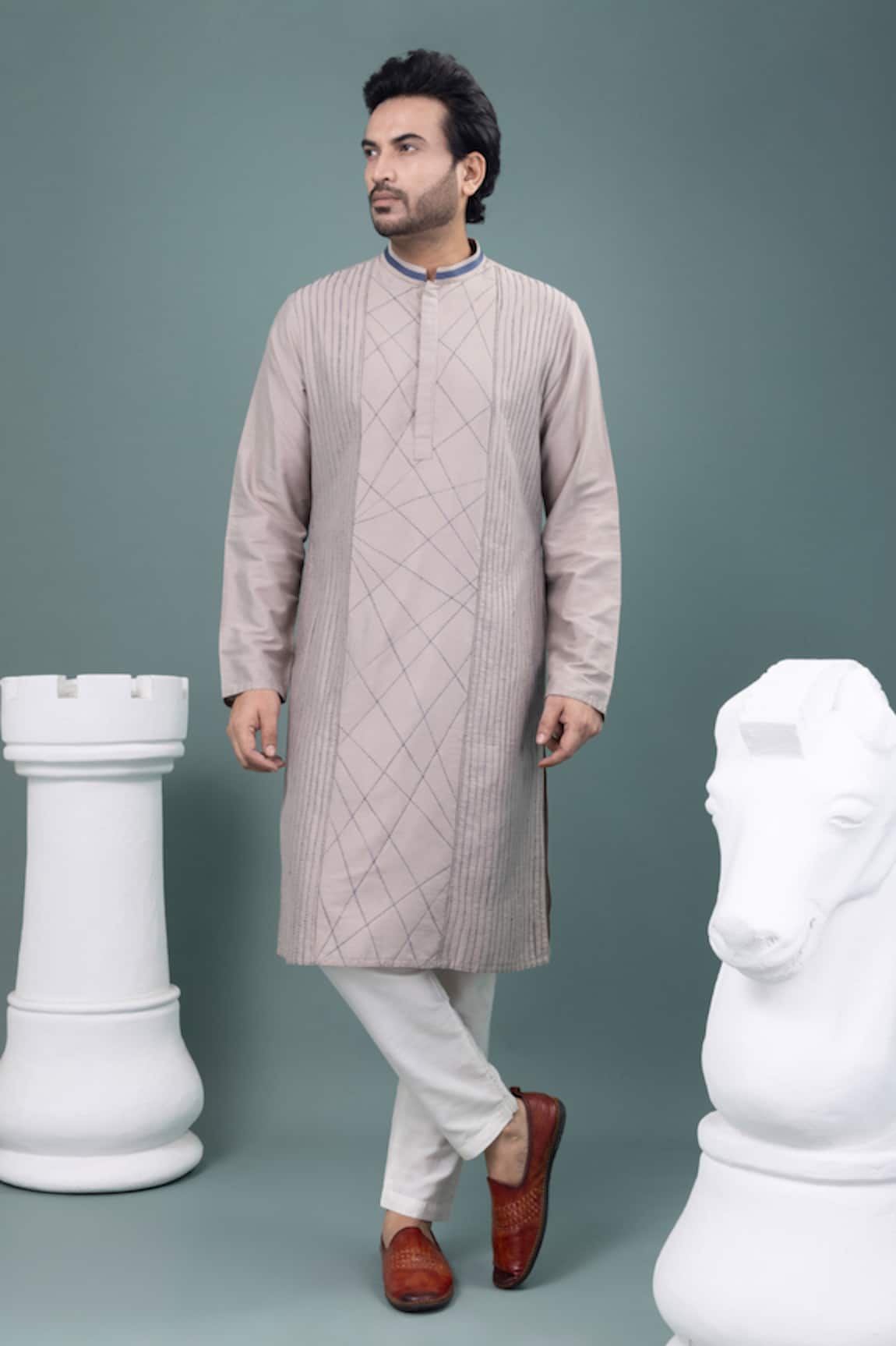 Priyanka Haralalka Stitch Detailed Kurta & Pyjama Set 