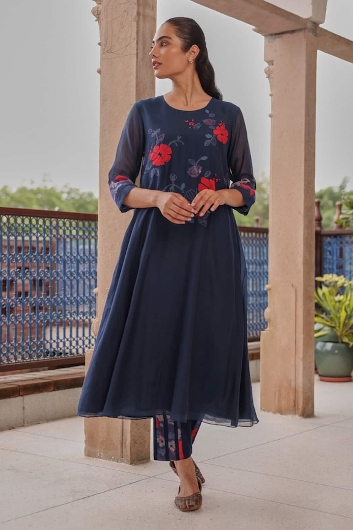 Vaayu Indigo Applique Bloom Kurta & Pant Set 