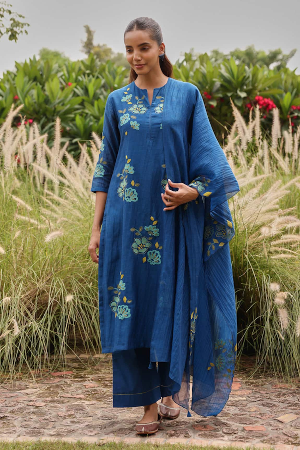 Vaayu Indigo Applique Bloom Kurta Set