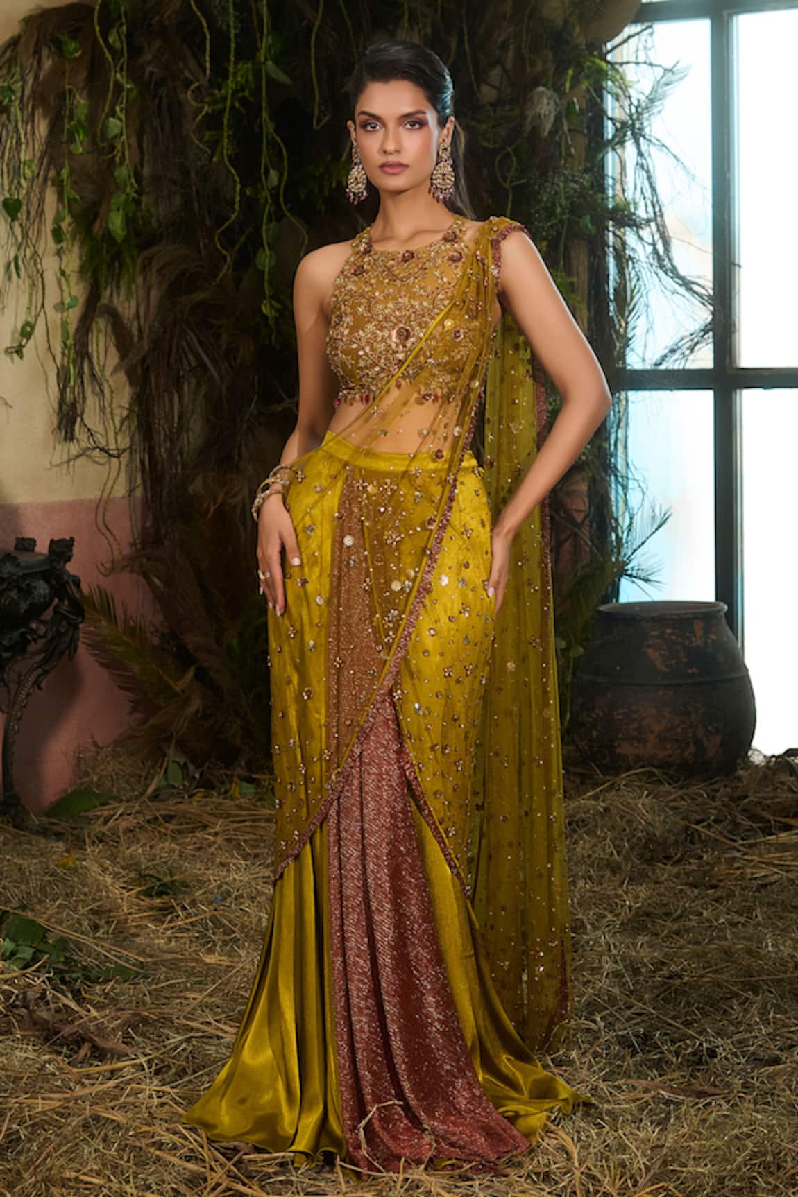 Shashank Arya Embroidered Pre-Draped Concept Saree With Blouse 