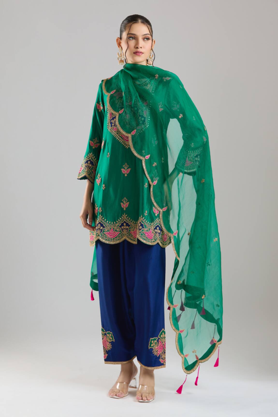 Surbhi Shah Chameli Embroidered Kurta Set