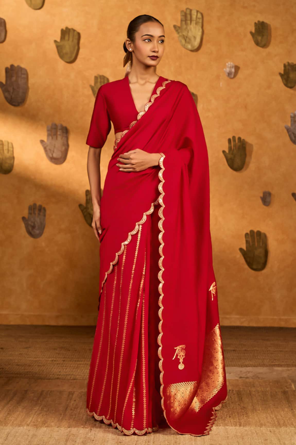 Masaba Bird Tales Print Saree With Unstitched Blouse Piece