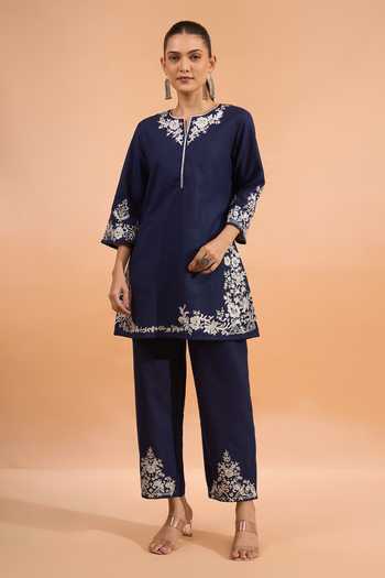 Khwaab By Sanjana Lakhani Floral Embroidered Kurta & Pant Set 