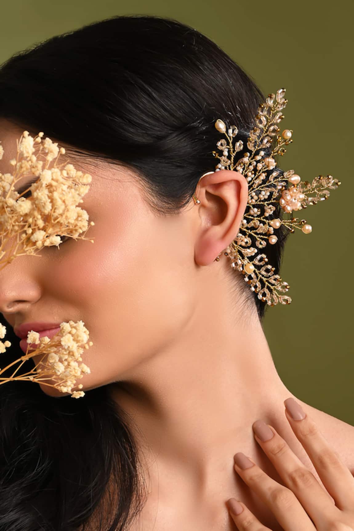 House Of D"Oro Florae Pearl & Crystal Embellished Earcuff