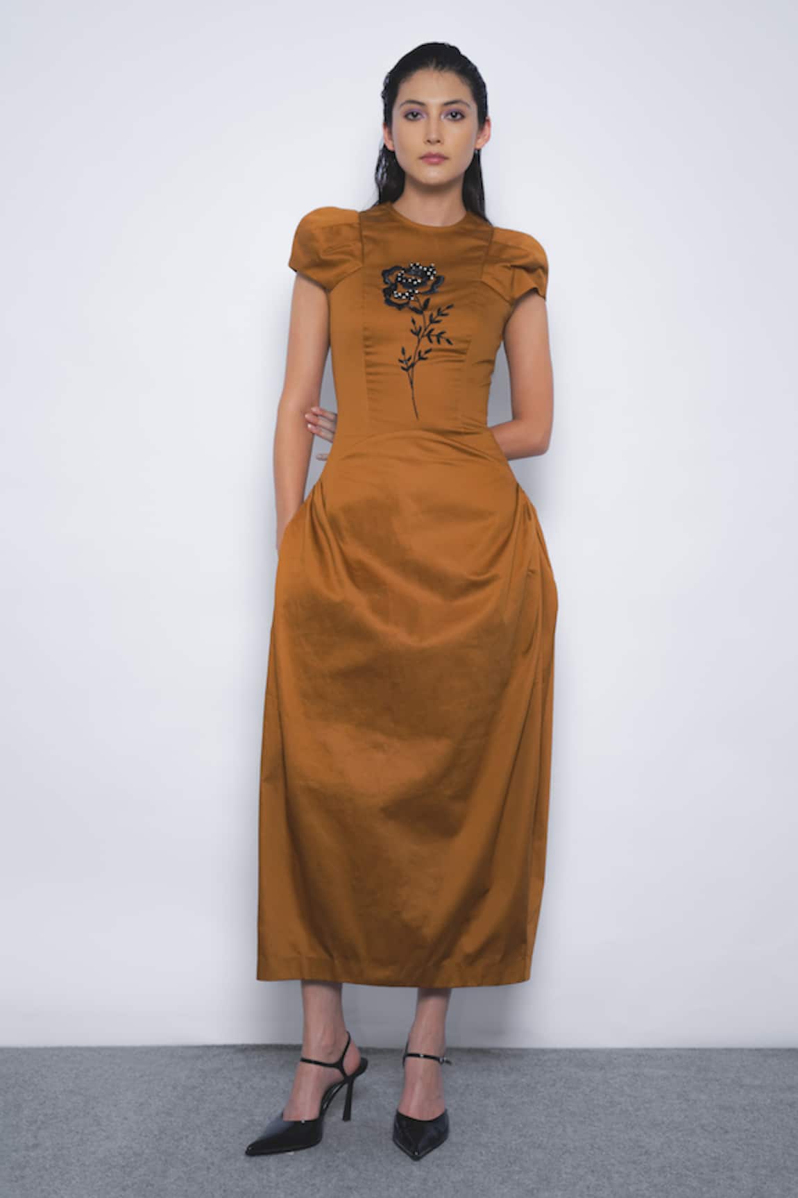 Leh Studios Hana Embroidered Floral Puff Sleeve Dress 