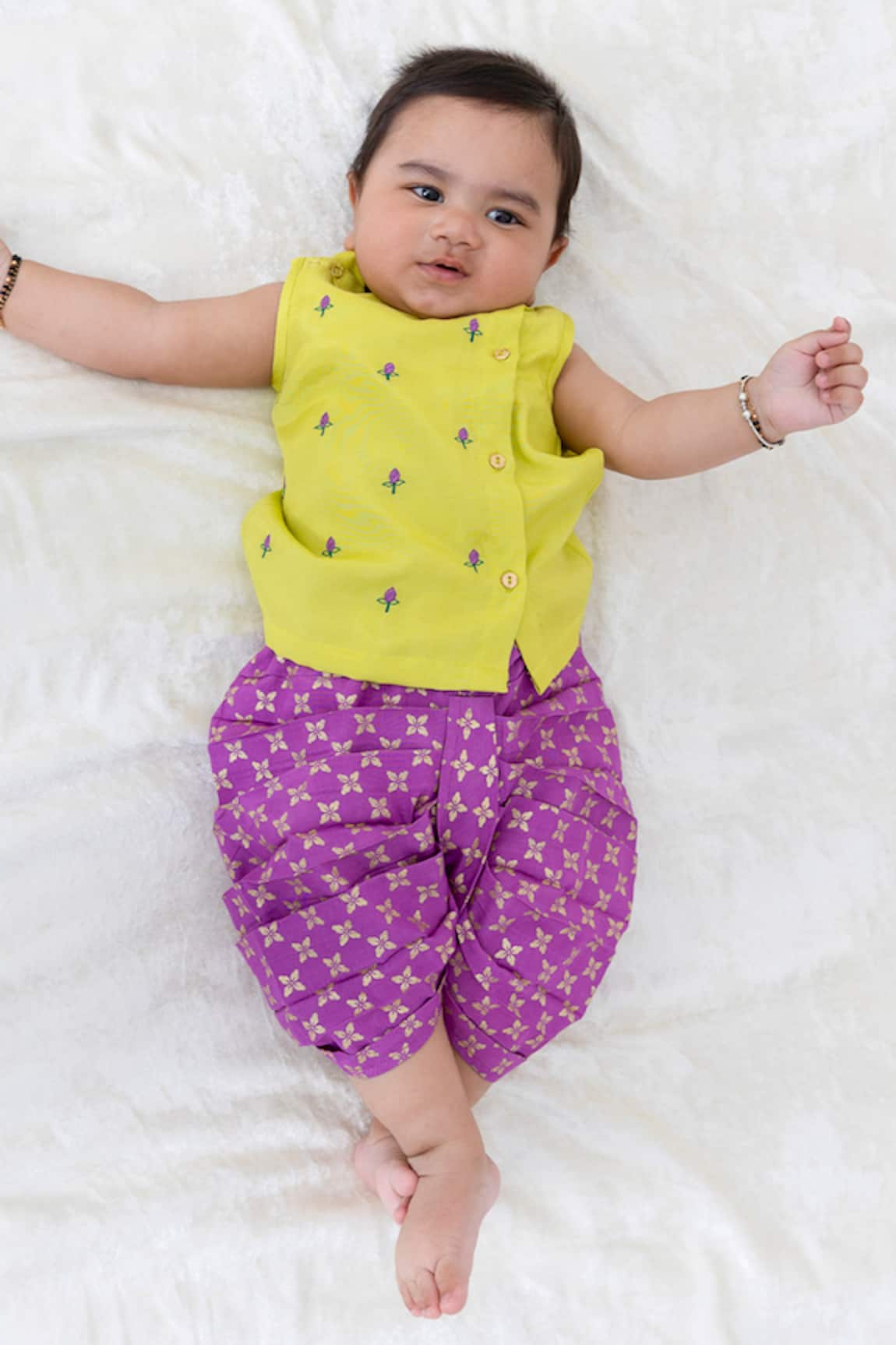 Tiber Taber Embroidered Kurta & Printed Dhoti Pant Set