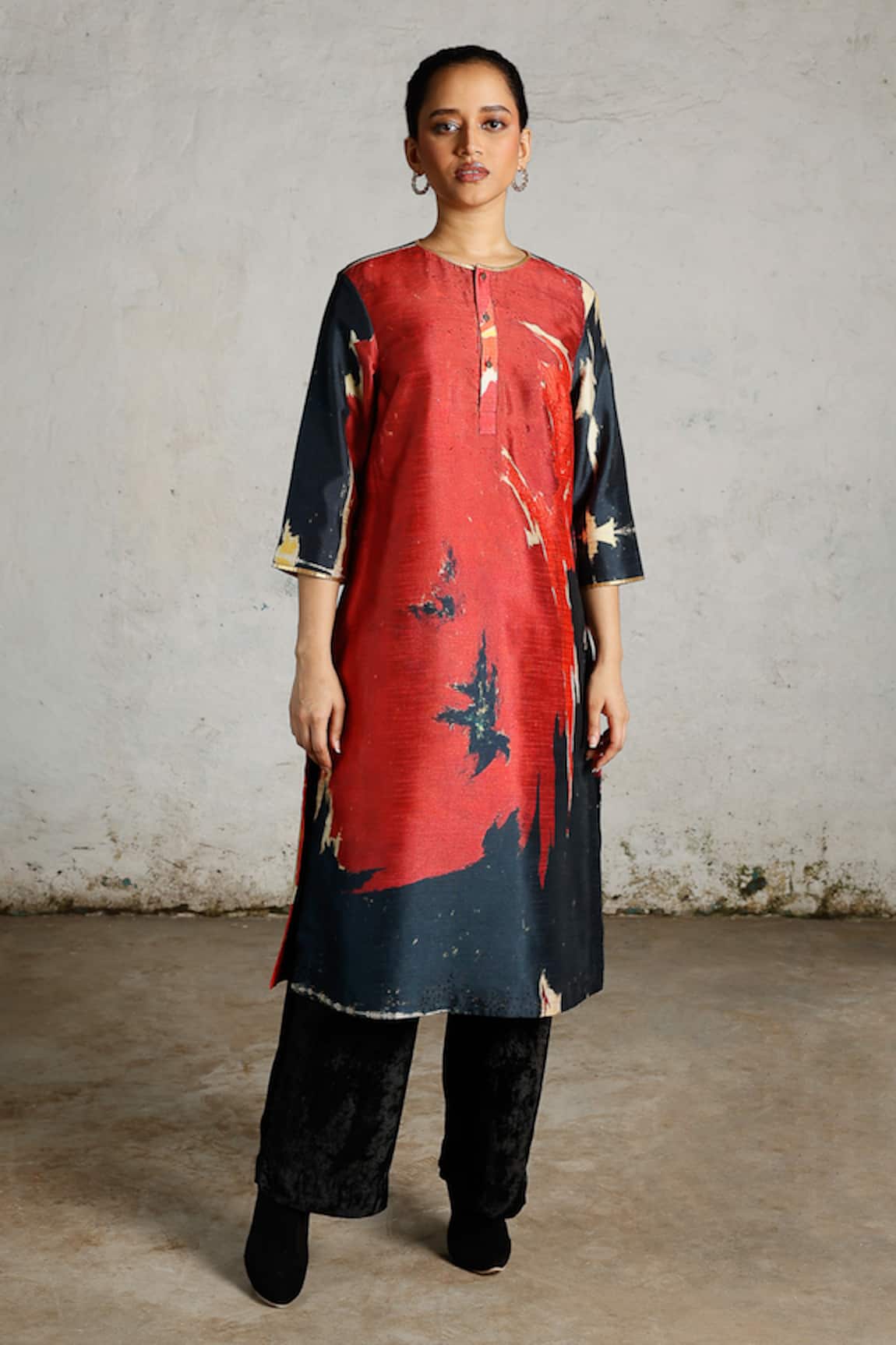 Saksham & Neharicka Droid Printed & Embroidered Kurta