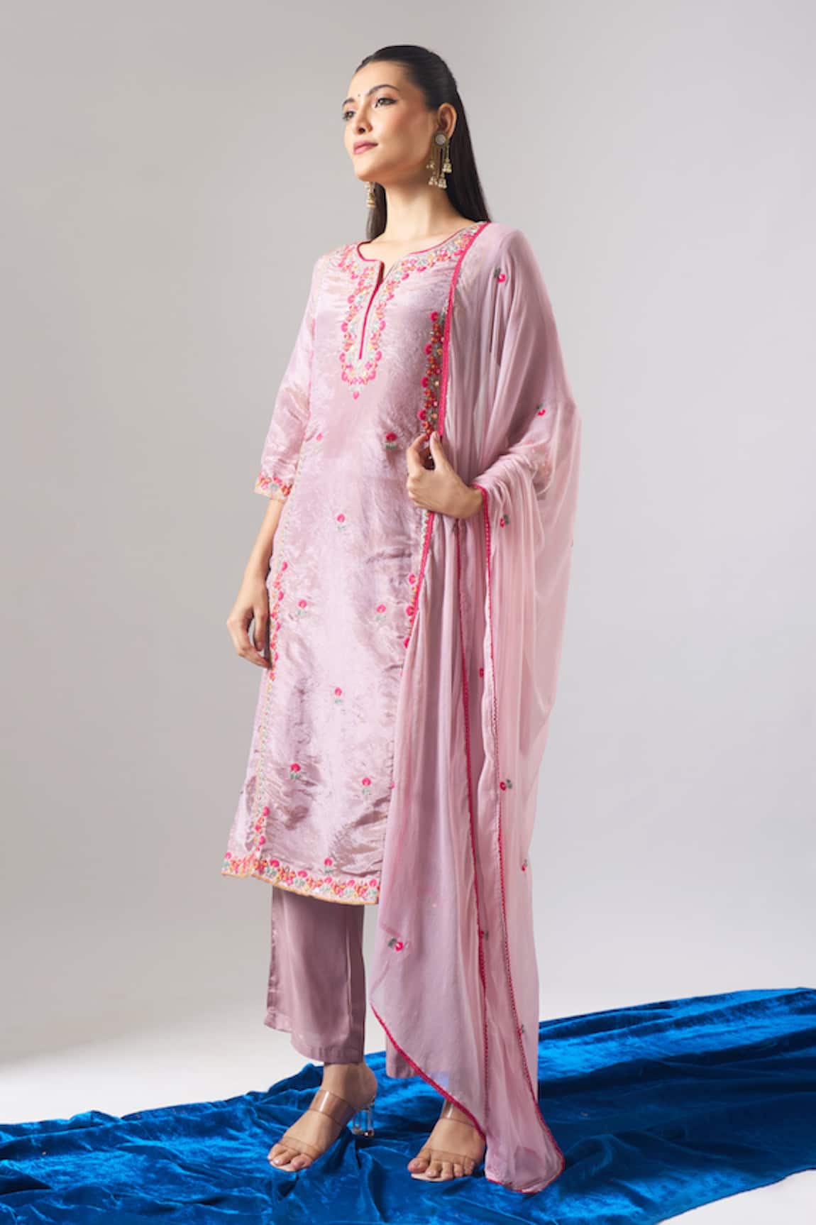 Samyukta Singhania Thread & Mirror Embroidered Kurta Set