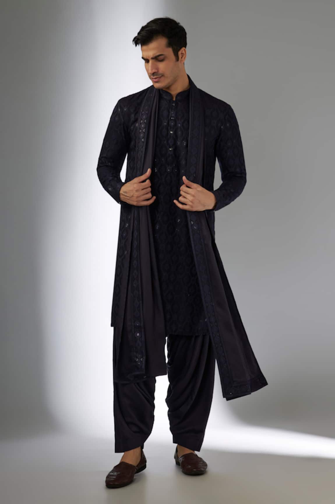 SALIL BHATIA Zari Mahal Embellished Kurta Set