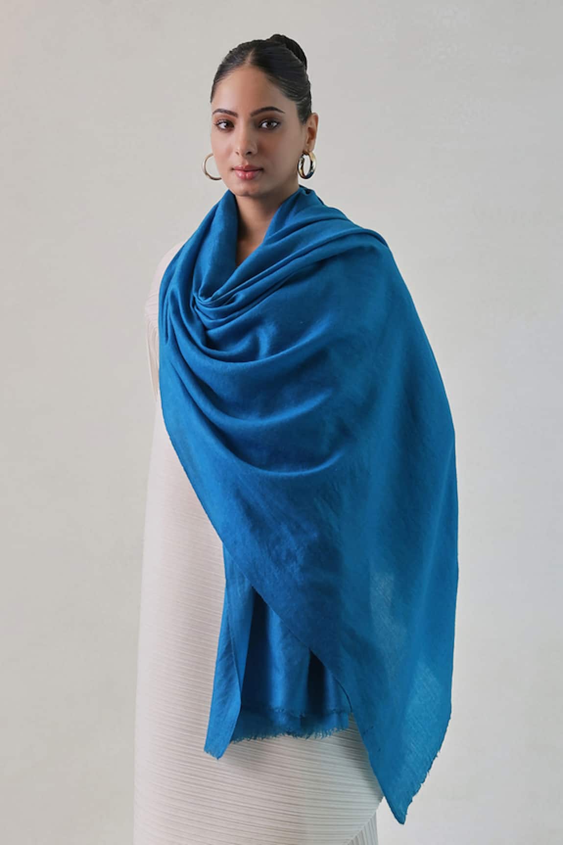SHAZA Gazala Cashmere Solid Shawl