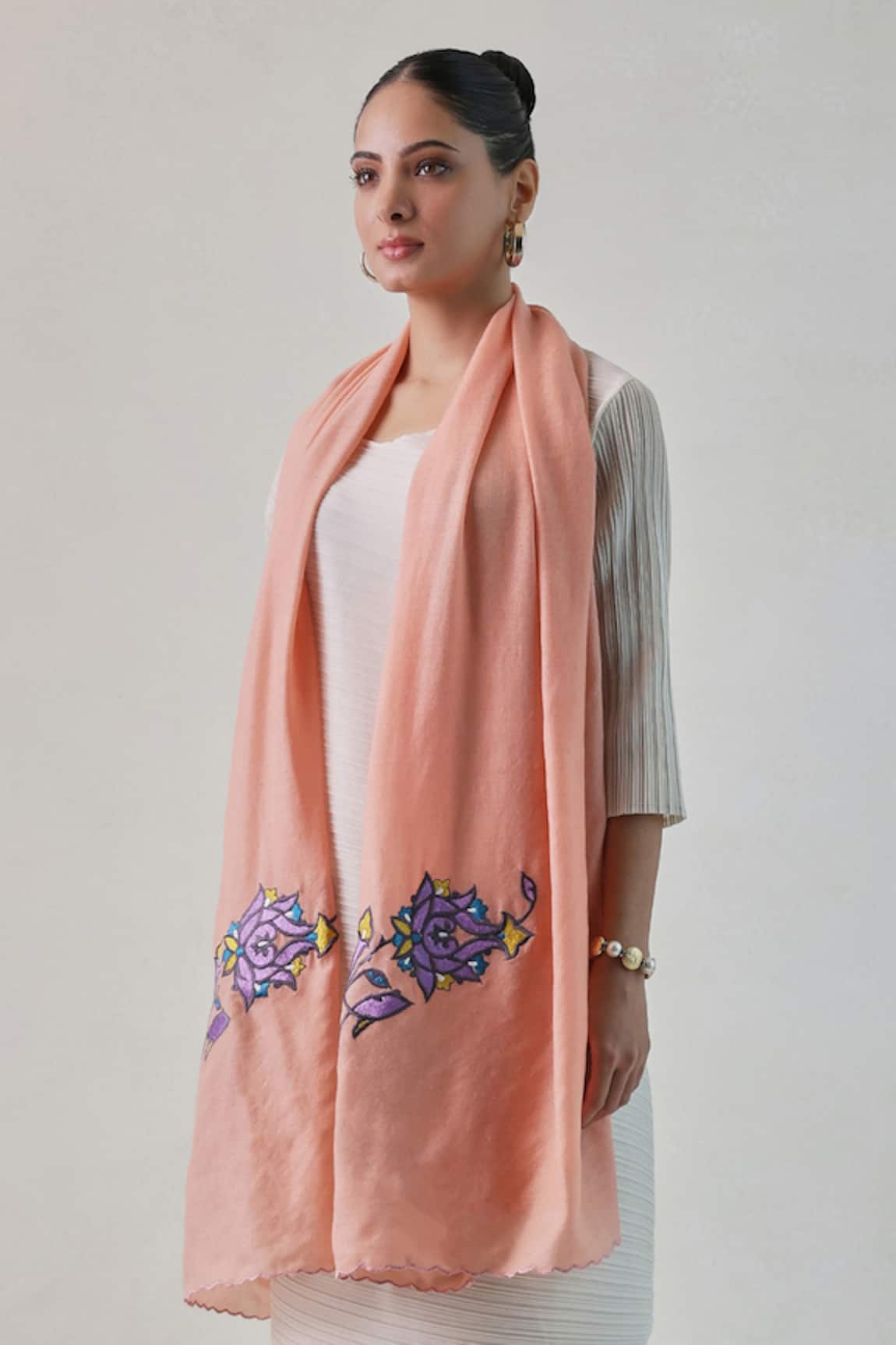 SHAZA Naaz Floral Embroidered Pashmina Stole