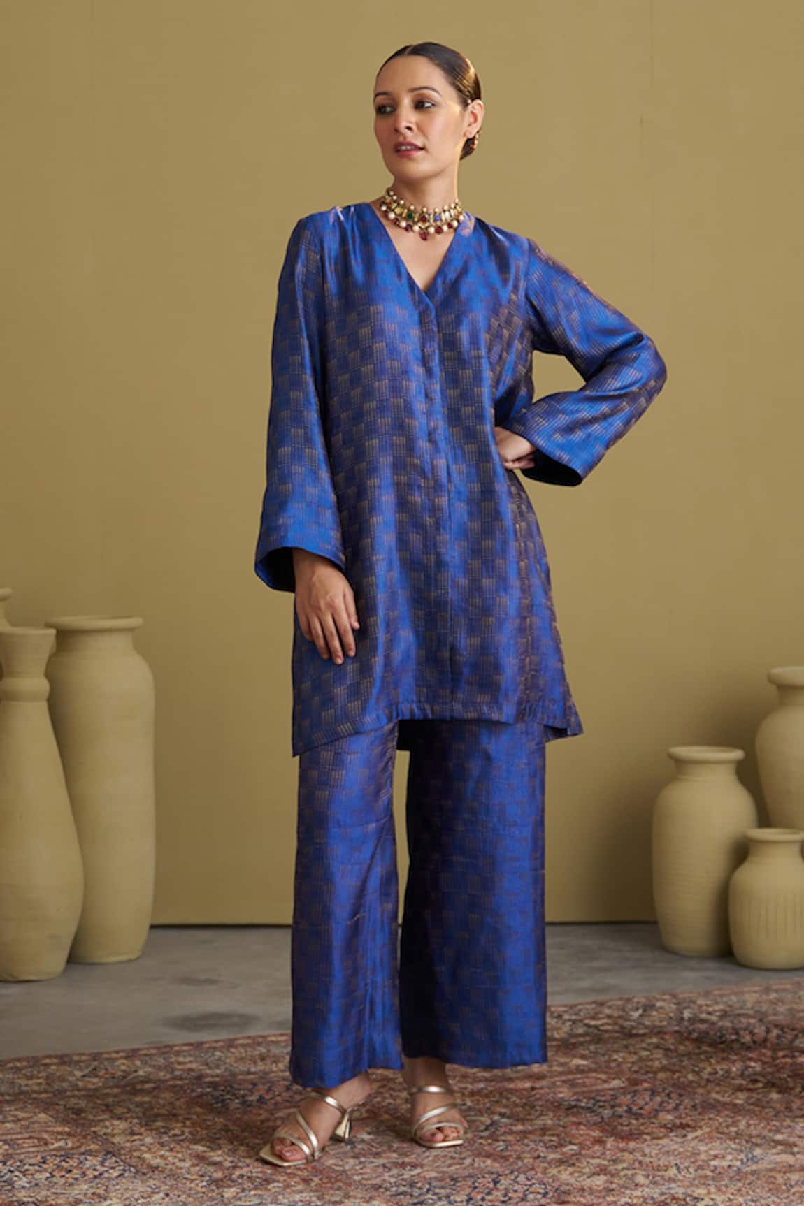 Vaaya Banarasi Silk Brocade Zari Kurta & Pant Set