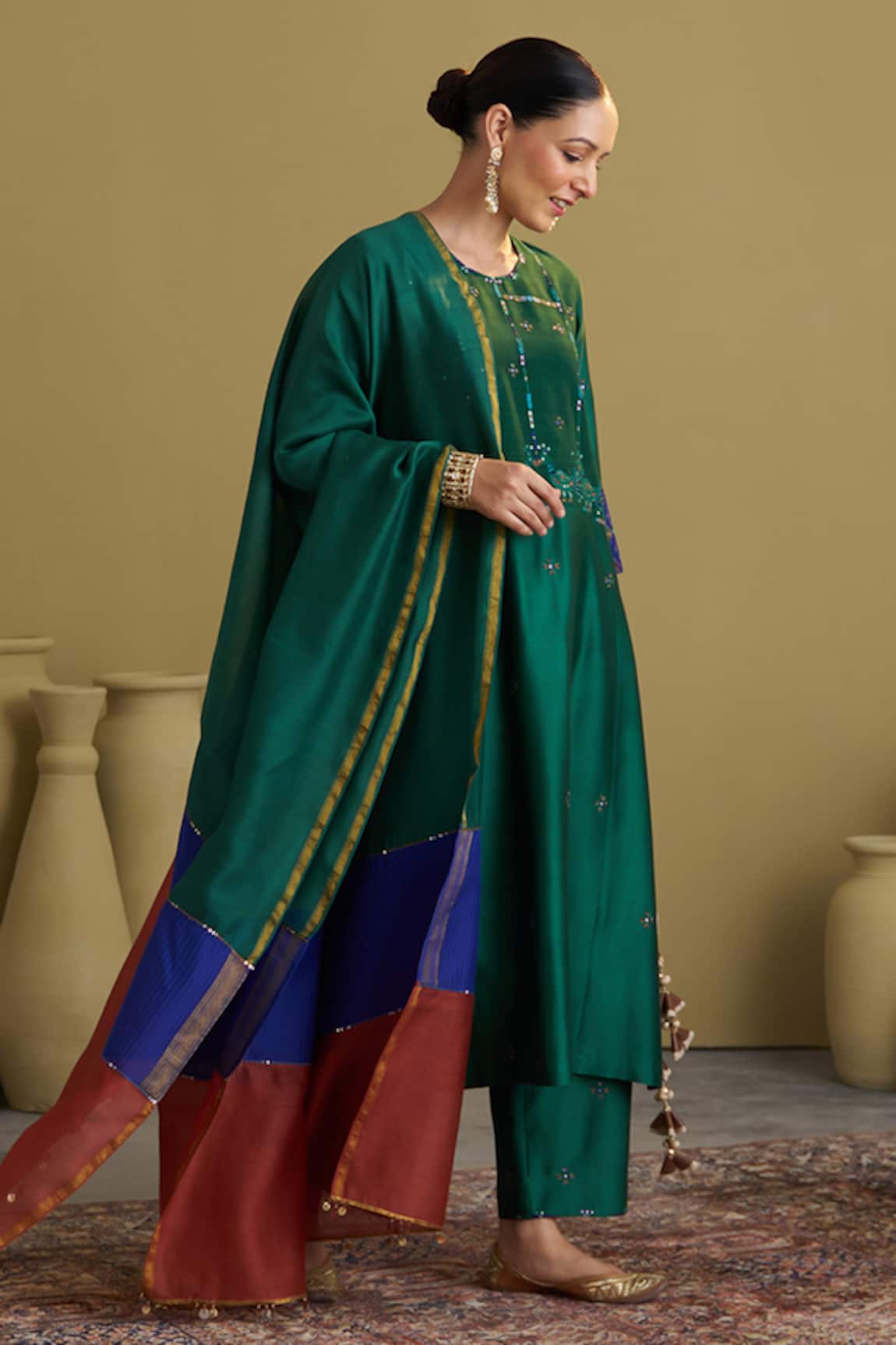 Vaaya Morni Resham Zari Abla Embroidered Kurta Set