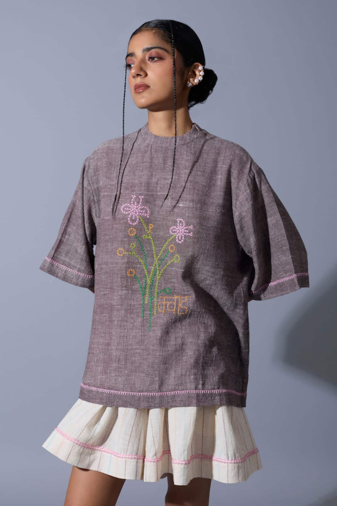 Quod Blooms T-Shirt