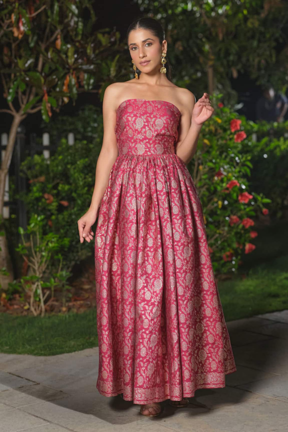 Safaa La Douce Rose Floral Woven Bustier & Skirt Set