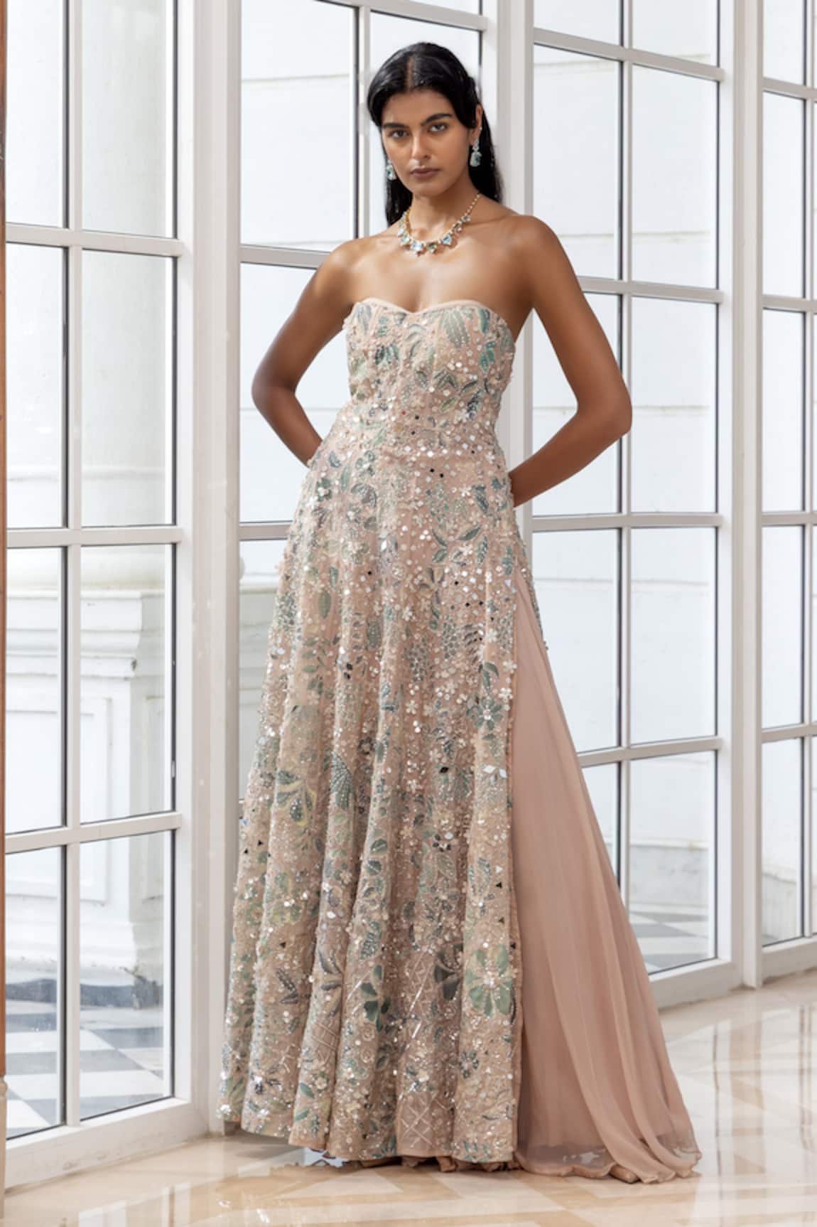 House Of Armuse Embroidered Strapless Kurta & Lehenga Set 