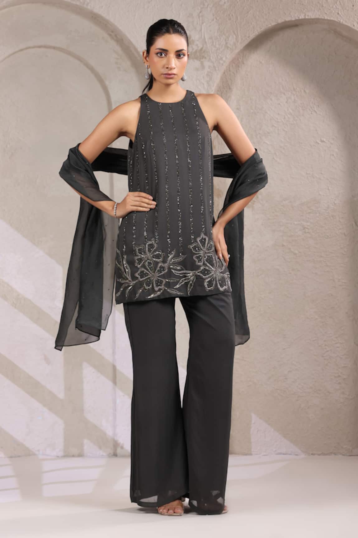 K-Anshika Embroidered Kurta Palazzo Set 