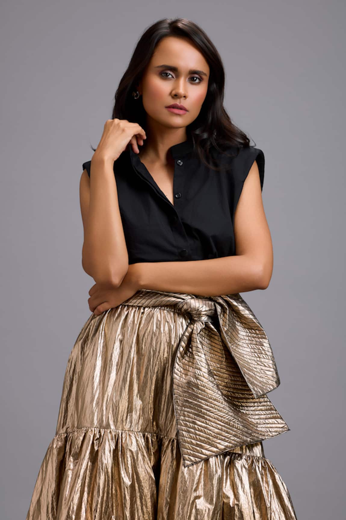 Deepika Arora Sleeveless Collared Button-Down Shirt