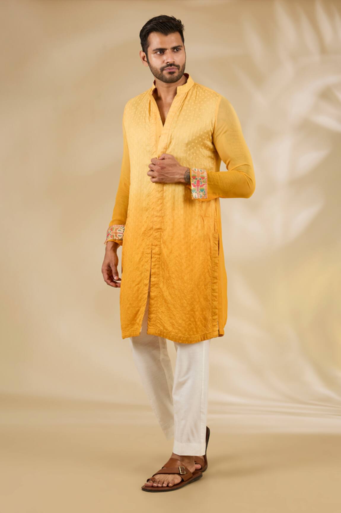 Rabani & Rakha Shaded Thread Booti Kurta Set