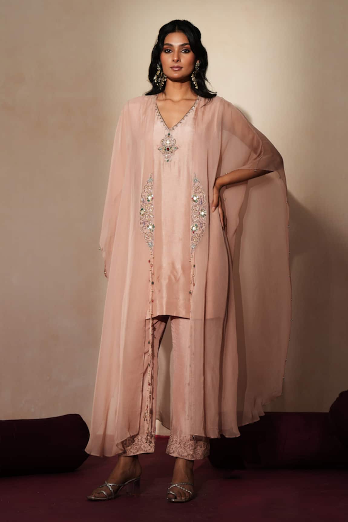 ISHA GUPTA TAYAL Gulabratna Embroidered Cape Kurta Set