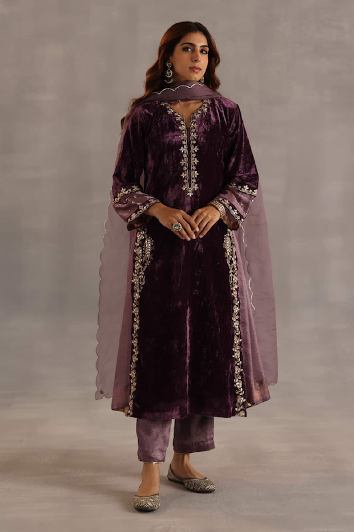 Begum Megh Embroidered Kurta Set