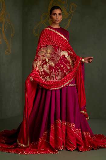 Sitaraa Aranya High-Low Lehenga & Blouse Set 