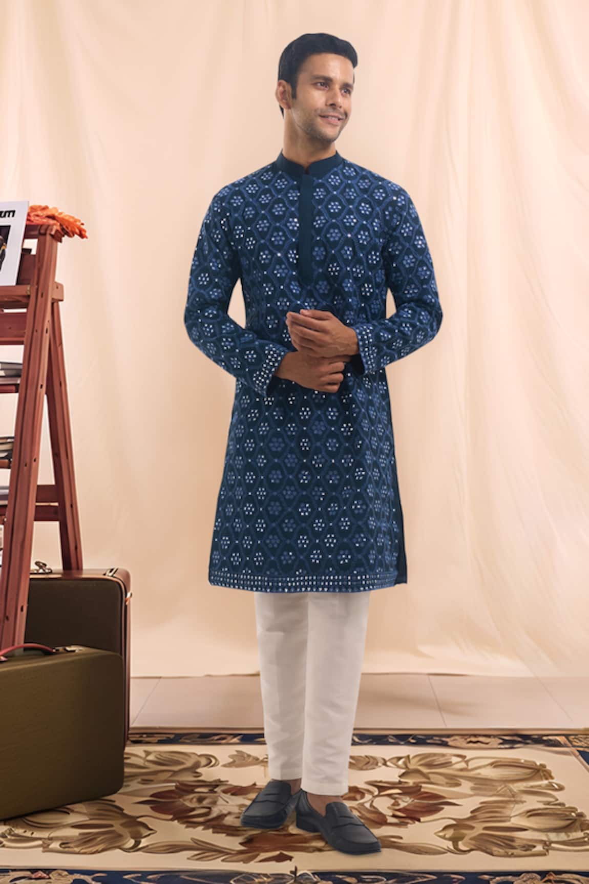 Arihant Rai Sinha Geometric Pattern Embroidered Kurta 
