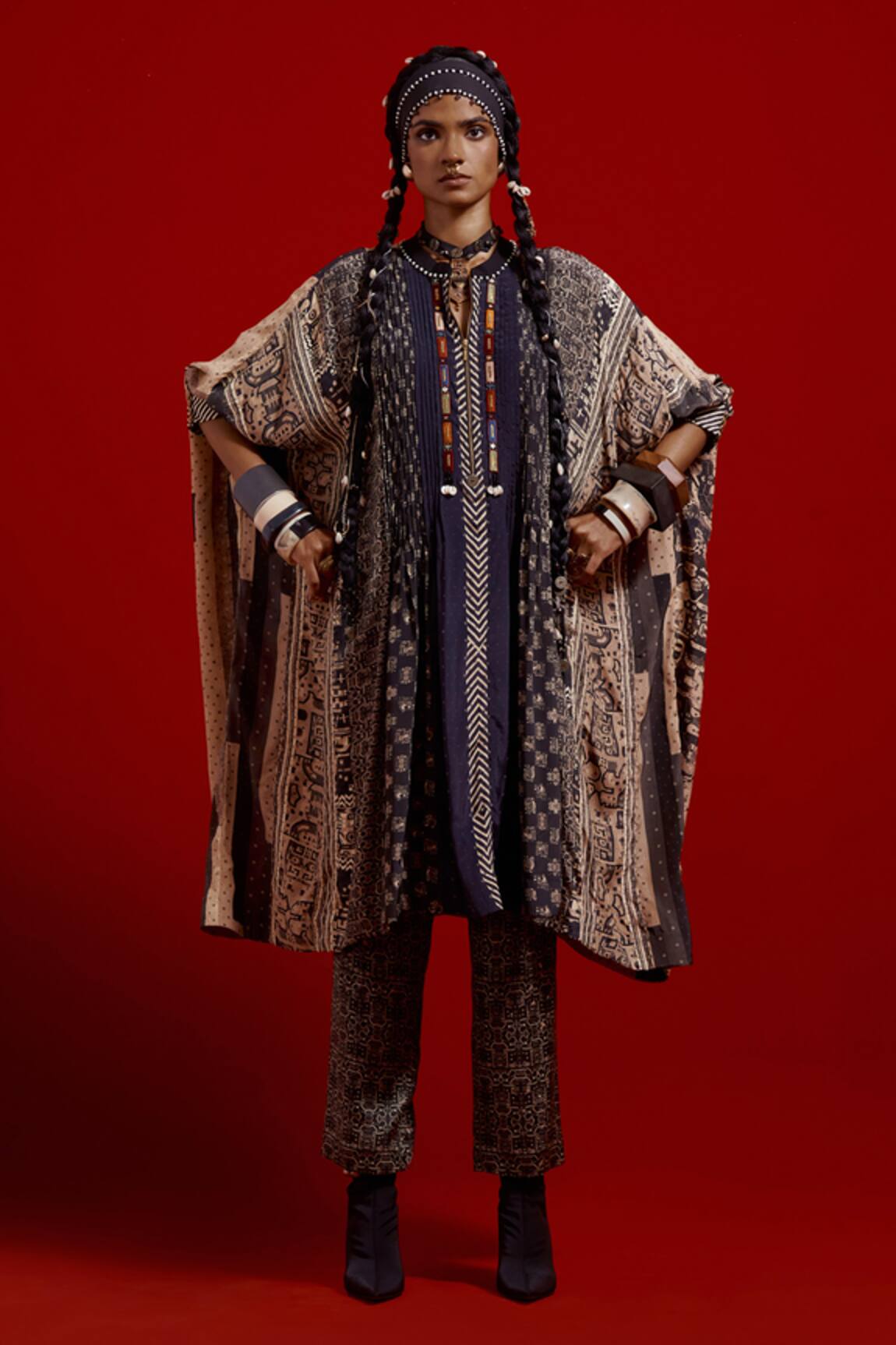 Aseem Kapoor Ritu Kaftan Tunic & Trouser Set