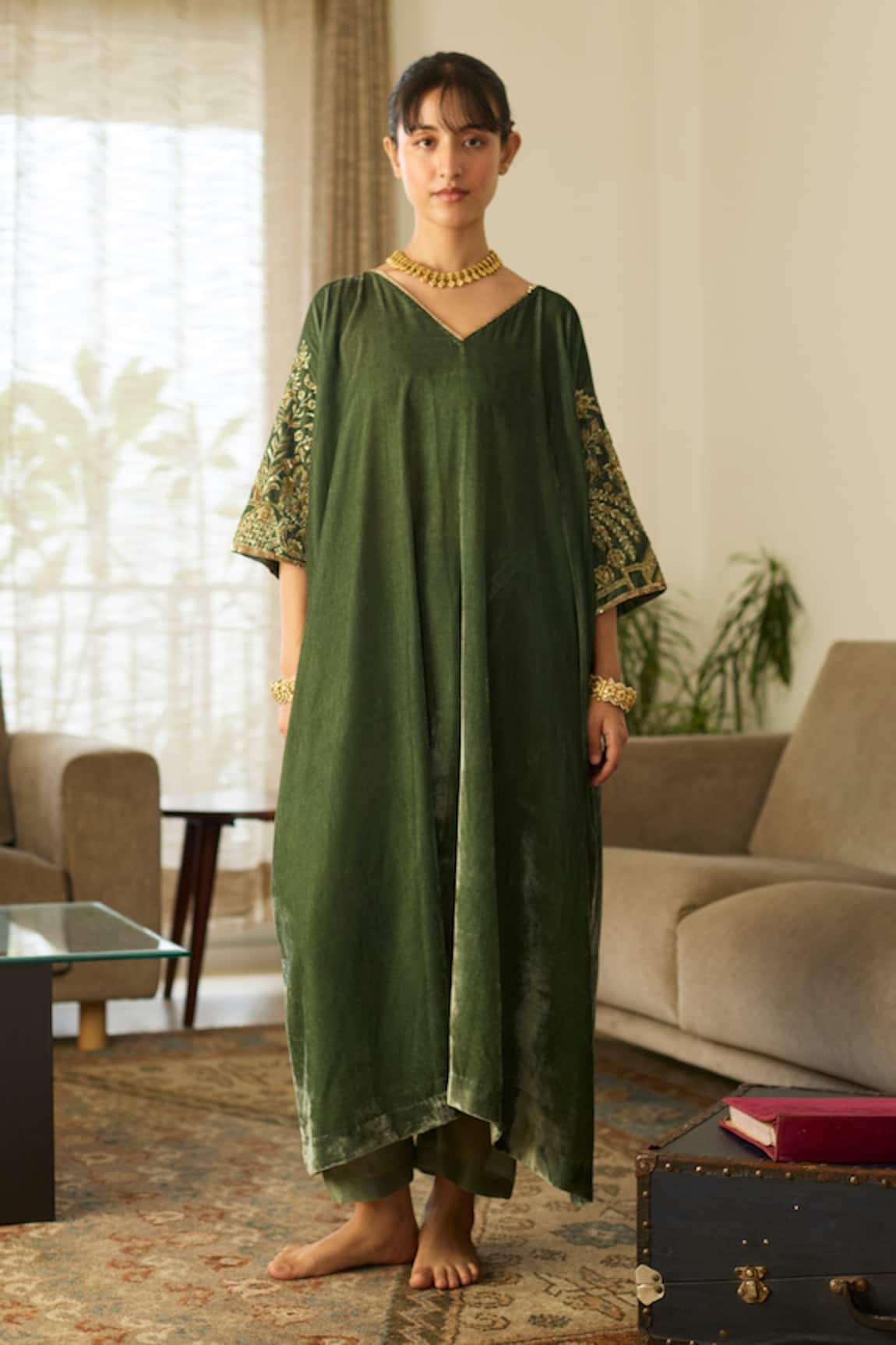 Sarang Kaur Green Makhmal Velvet Kaftan Set