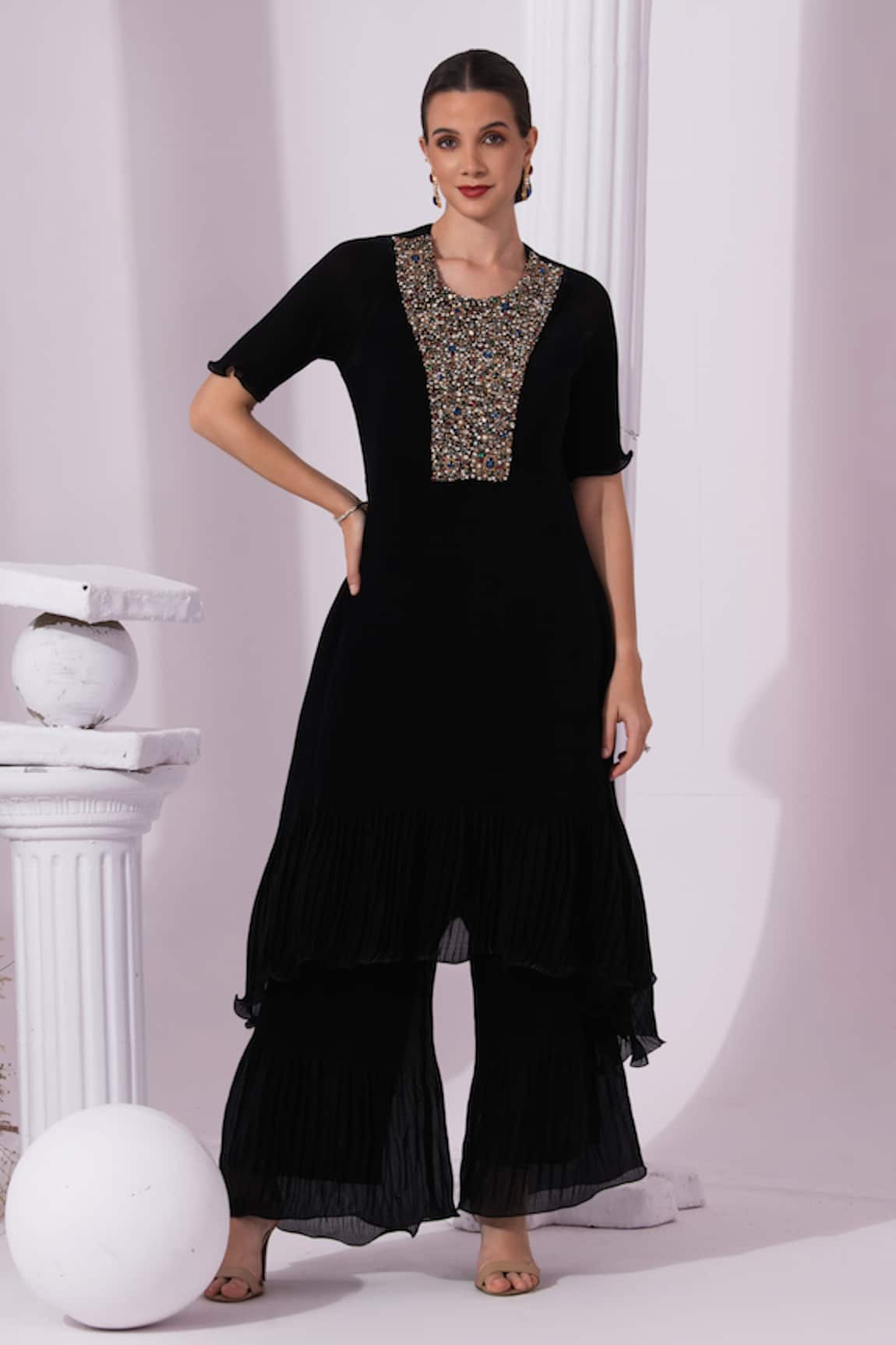 Preeti Mehta Metallic Black Kurta Set 