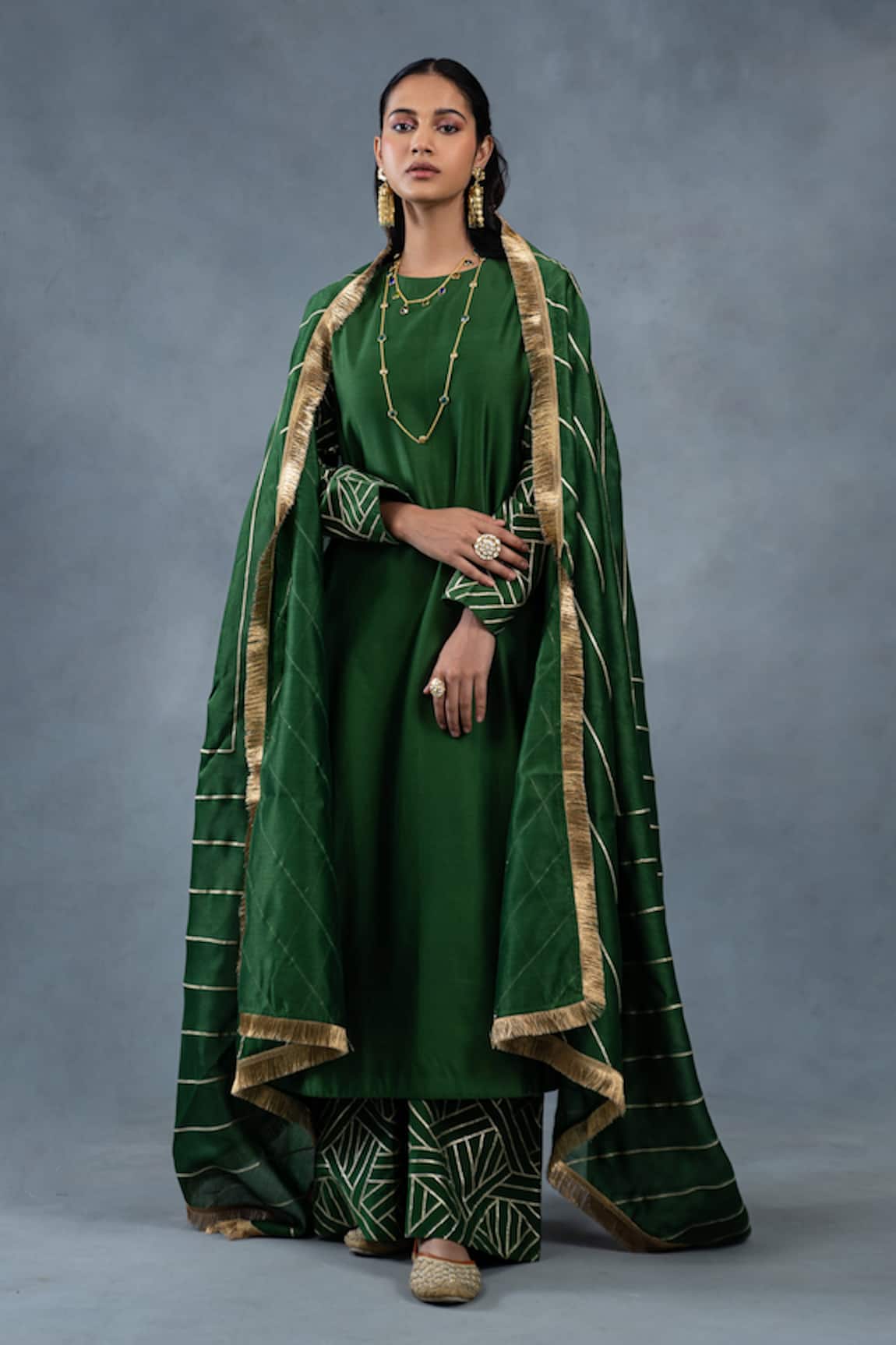 RICHA AHLUWALIA Chanderi Gota Patti Stripe Kurta Set