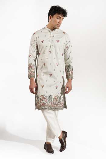 Rng Safawala Resham & Sequins Embroidered Kurta Set 