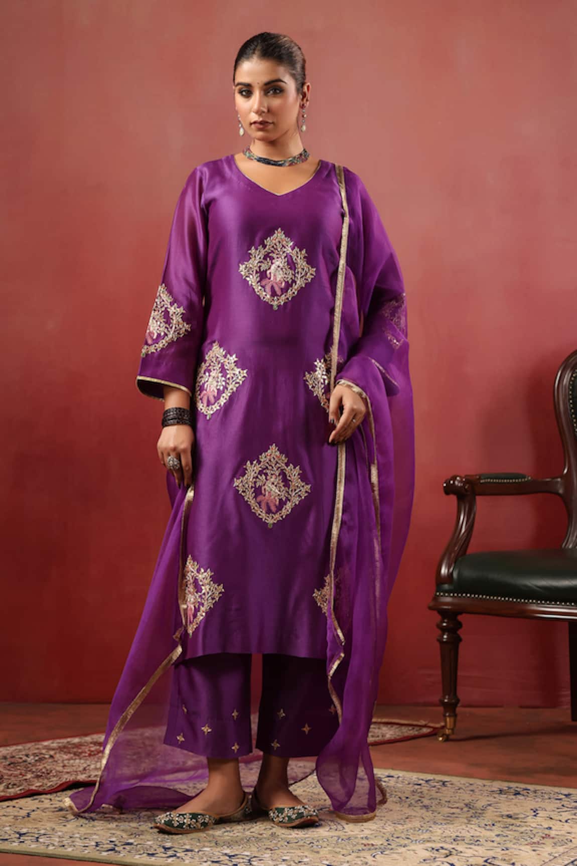 Anshu Wadhwa Embroidered Chanderi Kurta Set 