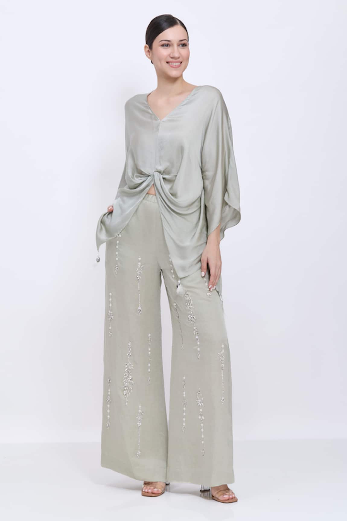 Dilnaz Diamond Motif Hand Embroidered Trouser