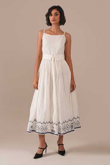Indigo Dreams Handwoven Jamdani Midi Dress With Belt 