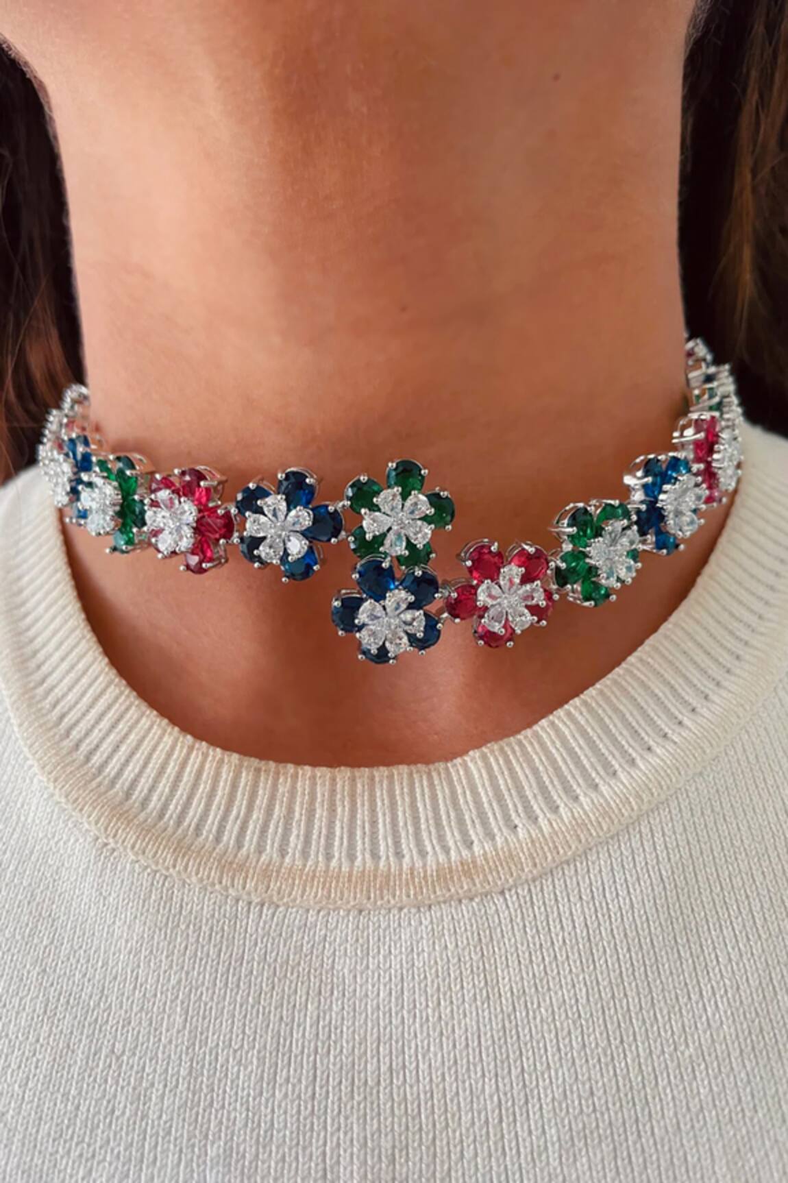 PRERTO Floral Imitation Diamond Studded Necklace Set 