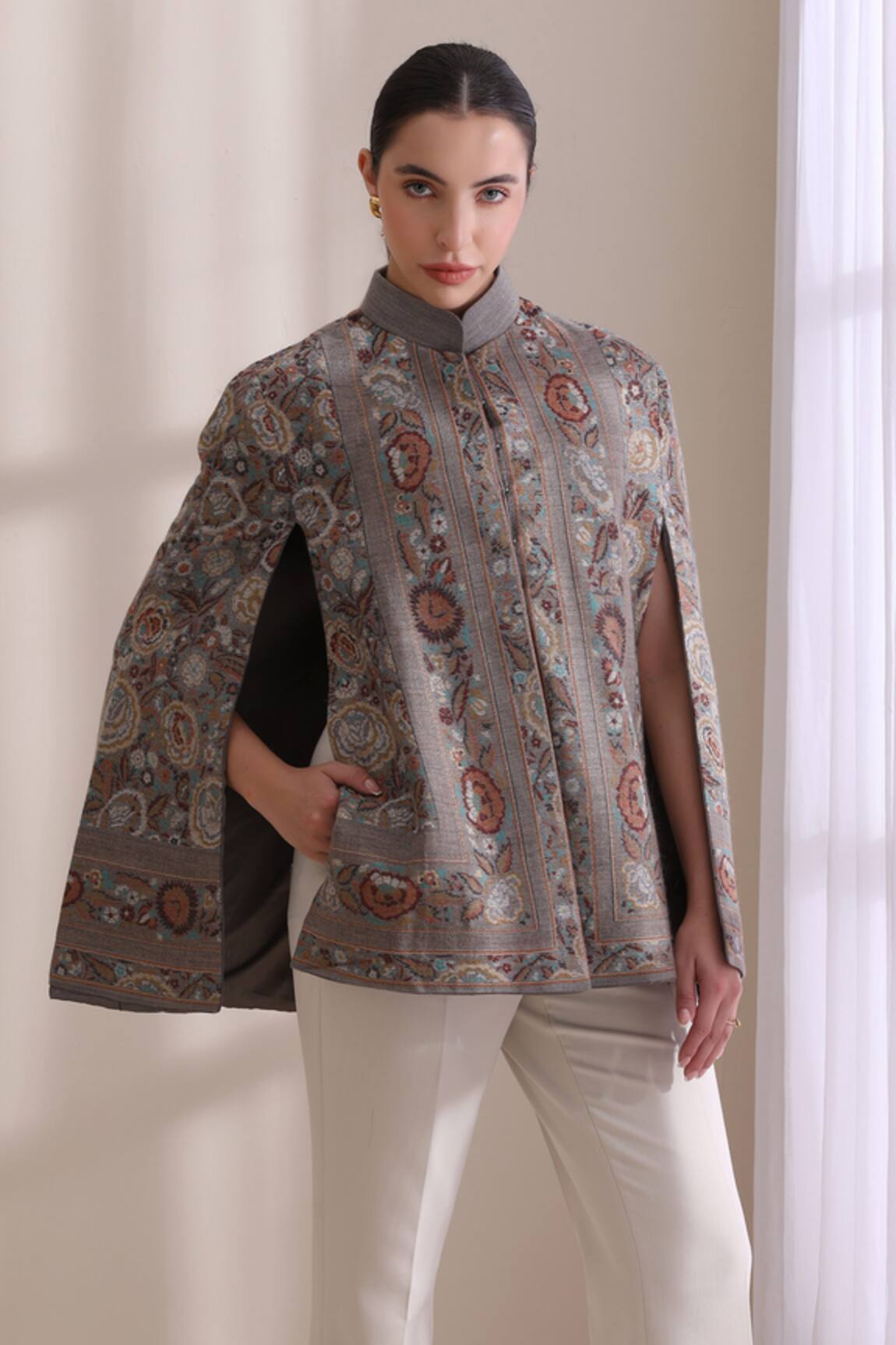 Dusala Cera Woven Cape