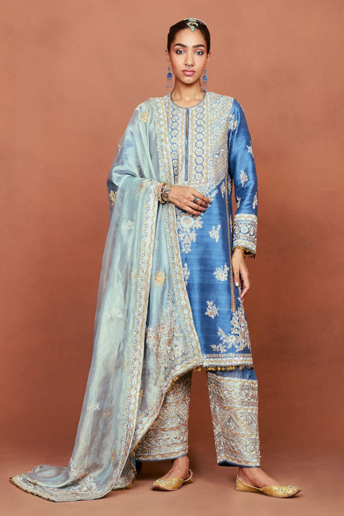 Sue Mue Meera Floral Embroidered Kurta Set