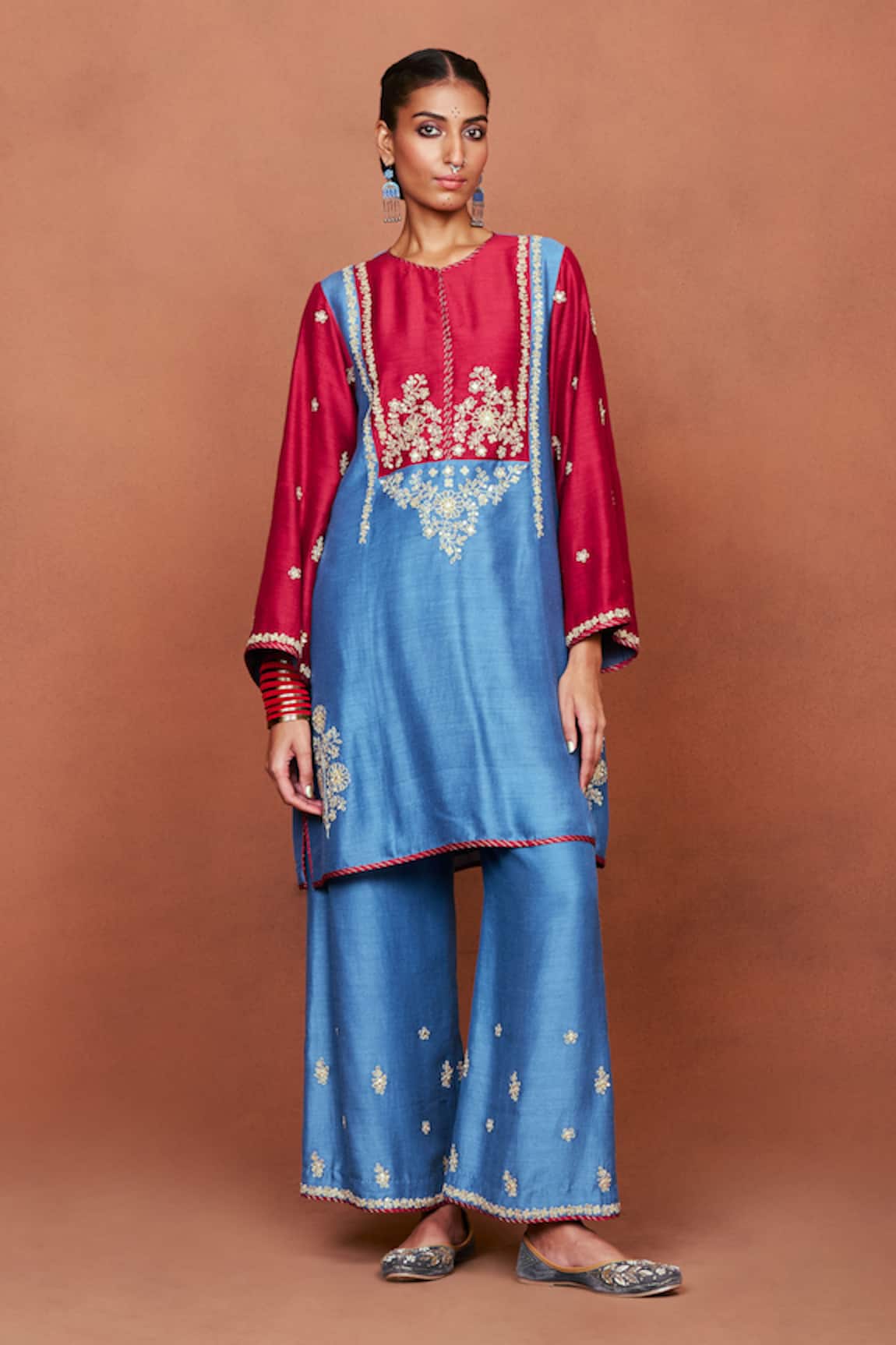 Sue Mue Kai Color Block Floral Motif Tunic & Pant Set