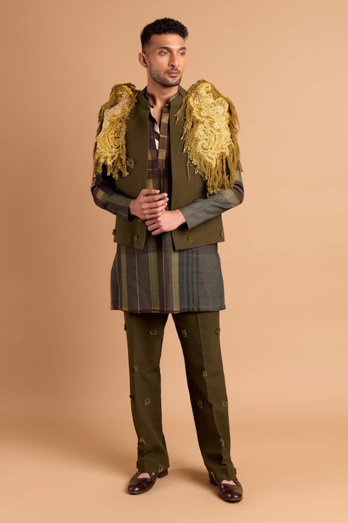 Rohit Doshi Embroidered Bundi & Kurta Set