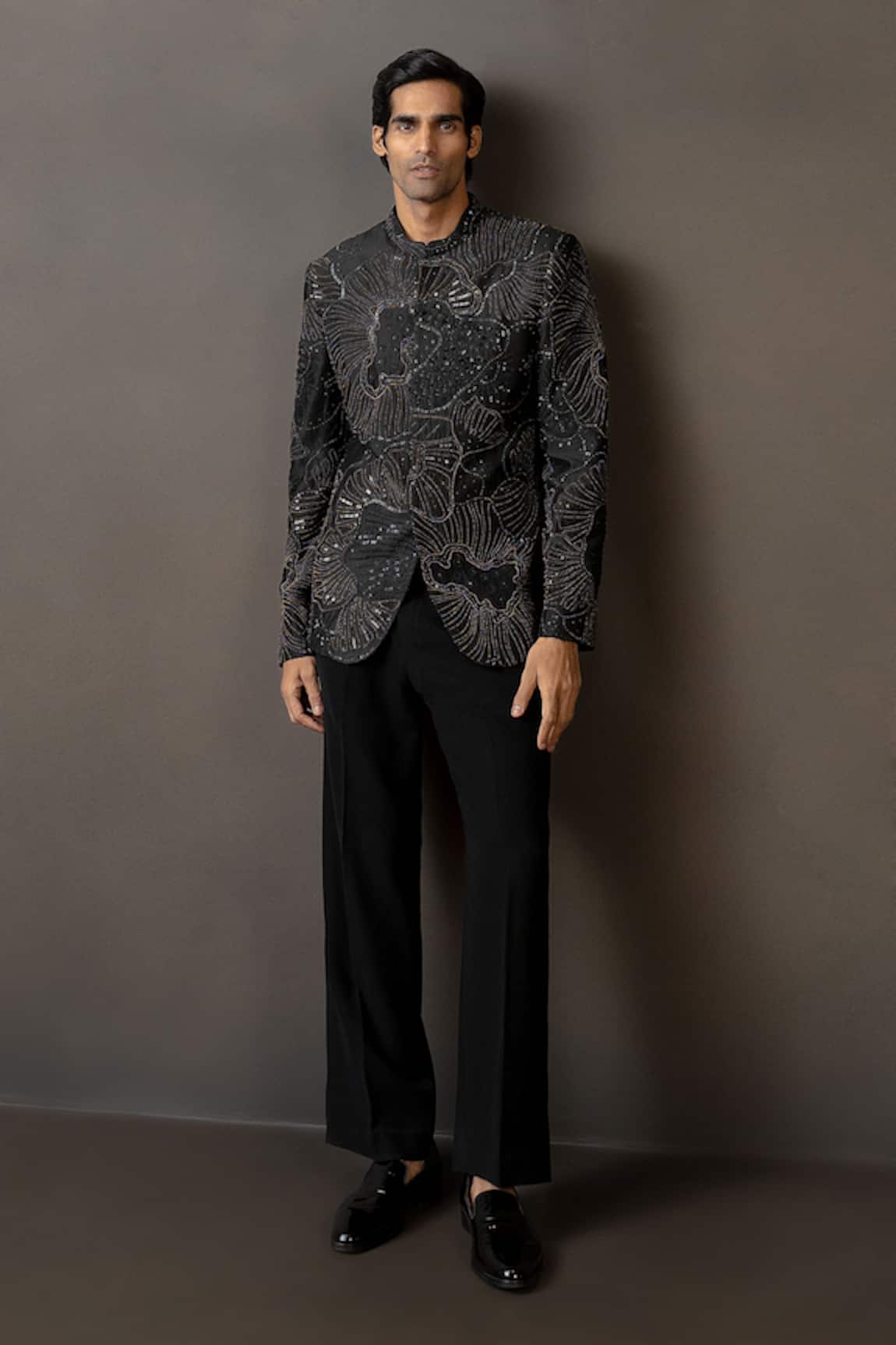 Mishru Acanthus Embroidered Bandhgala Set