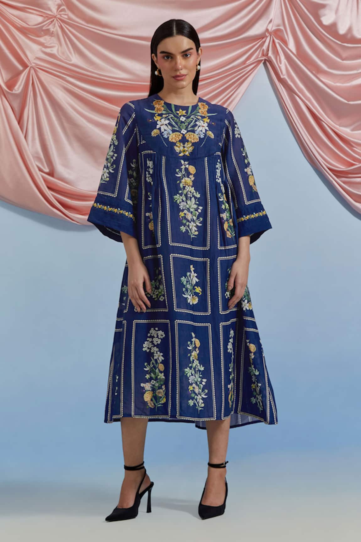 Pozruh By Aiman Bouquet Print Pleated Dress