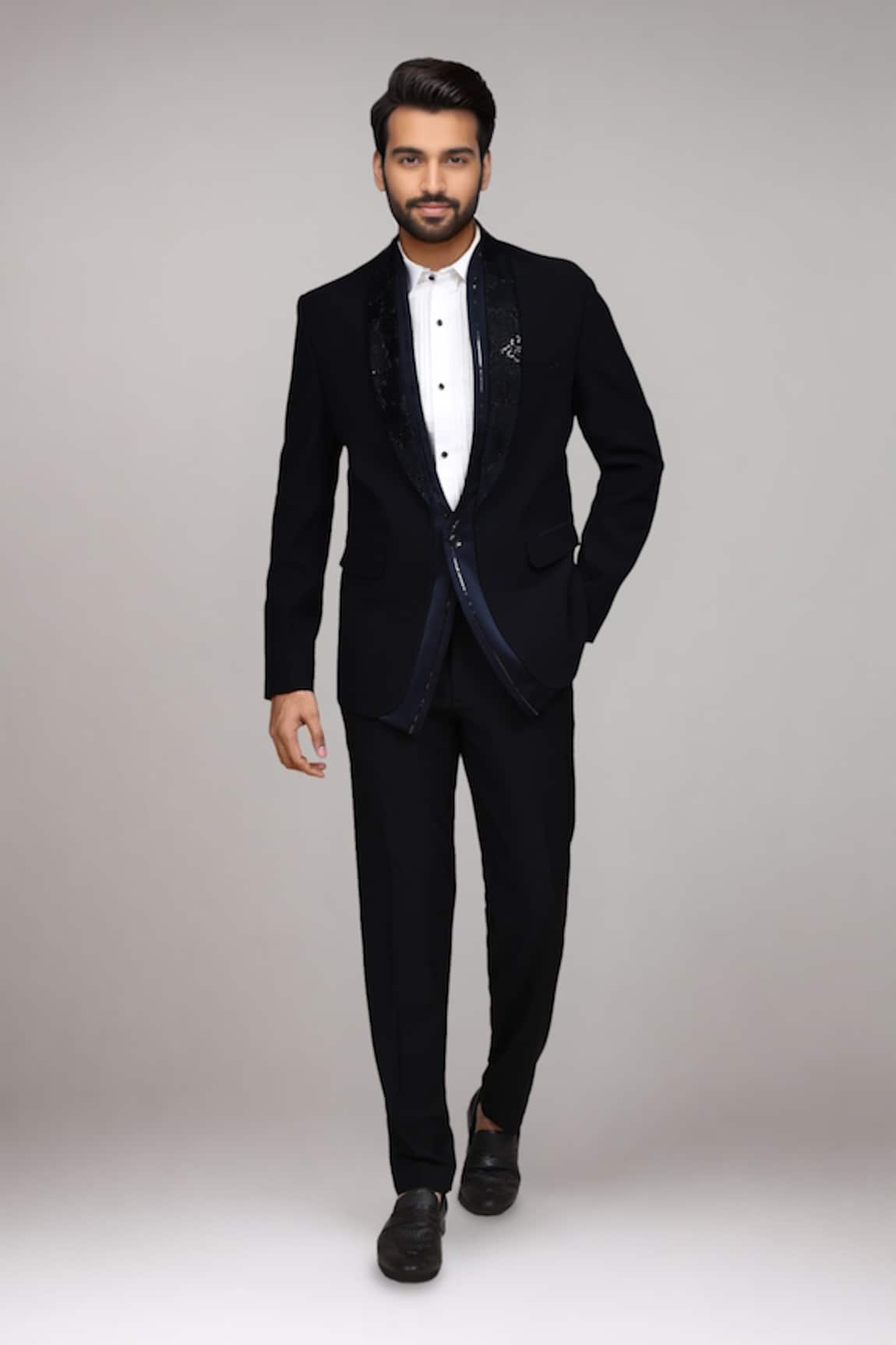 Arihant Rai Sinha Pipe Work Suit Set