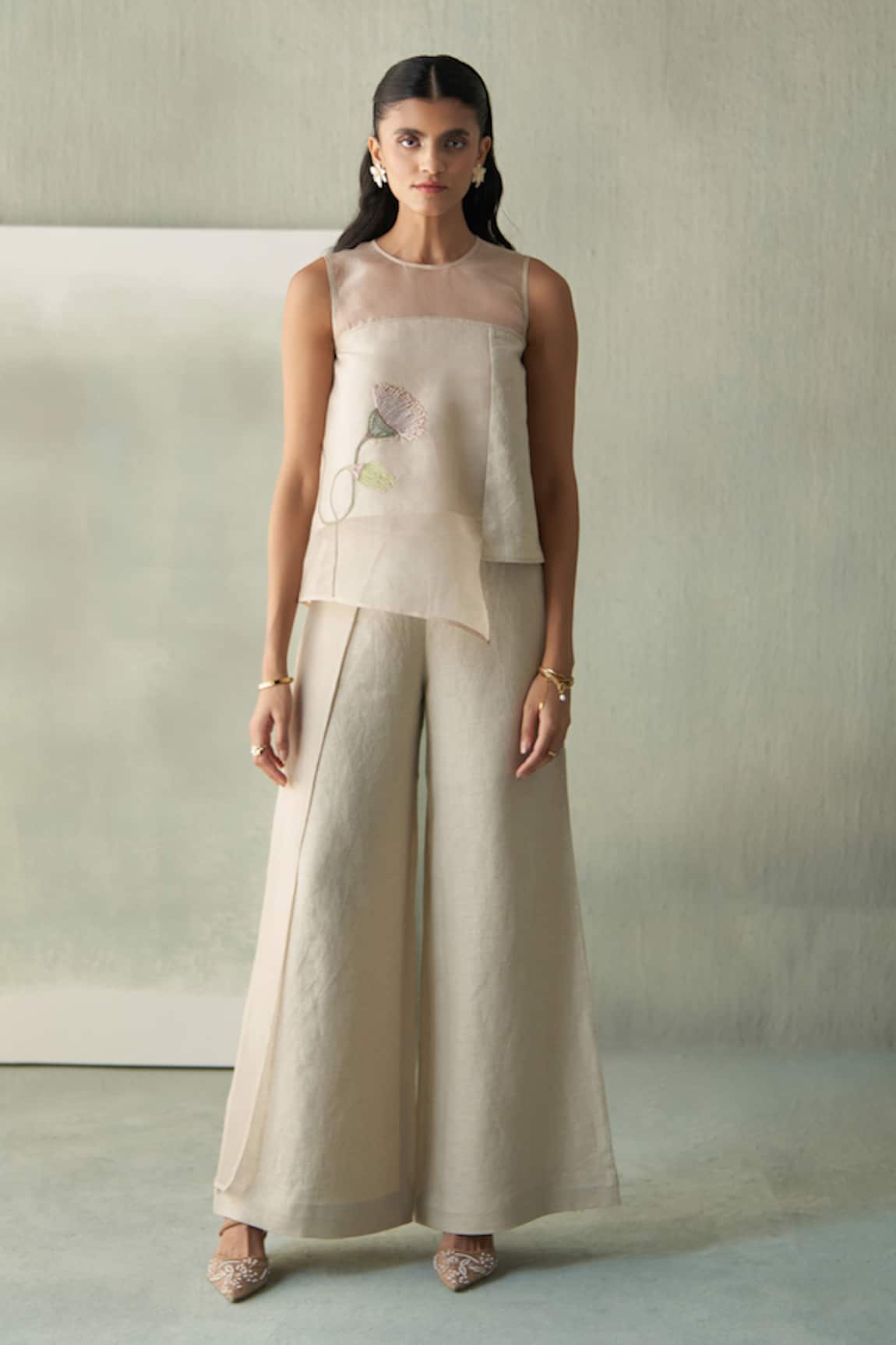 Febo6 Desert Blooming Pod Hand Embroidered Blouse