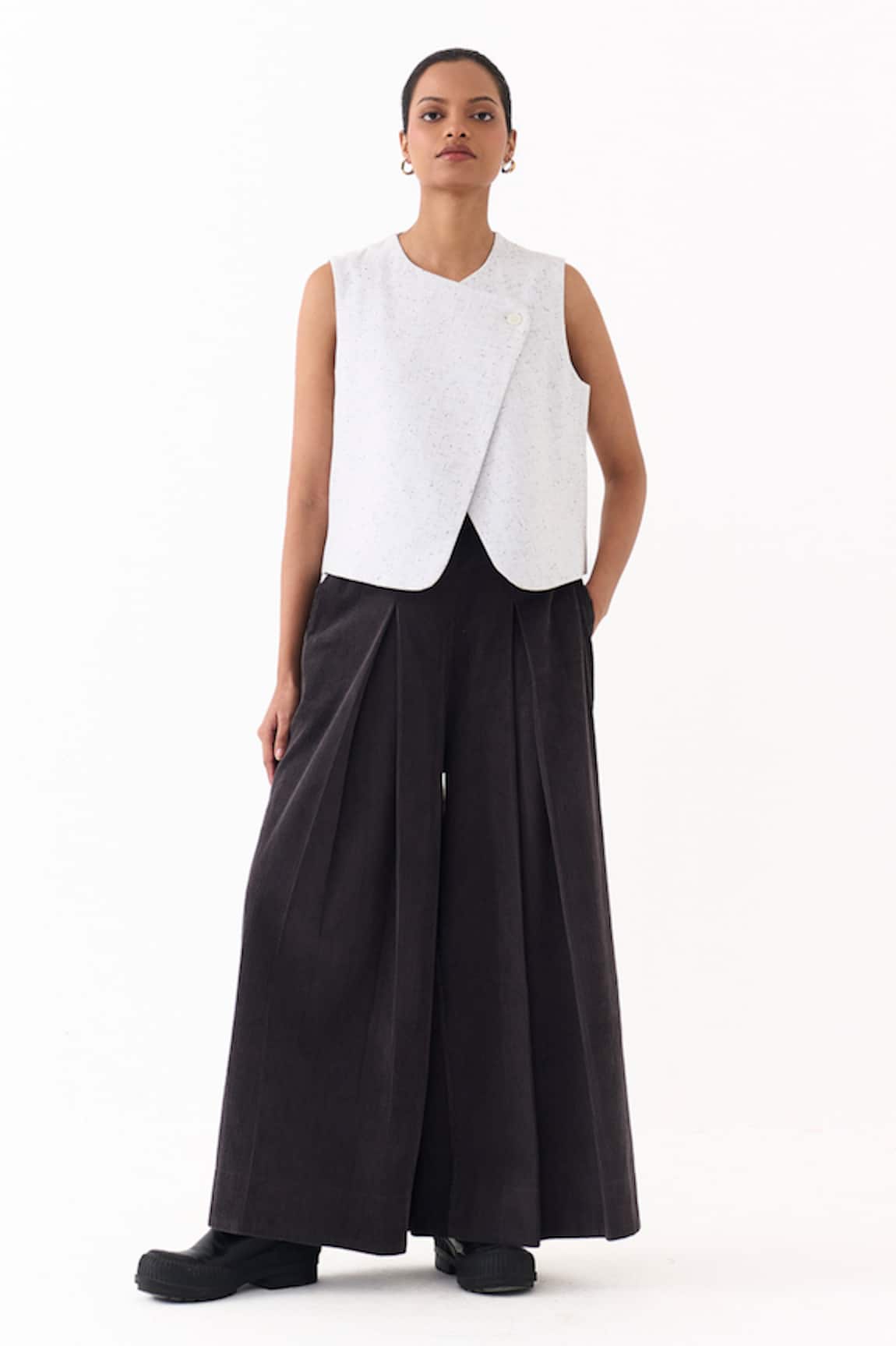 Three Overlap Vest & Box Pleated Palazzo Set