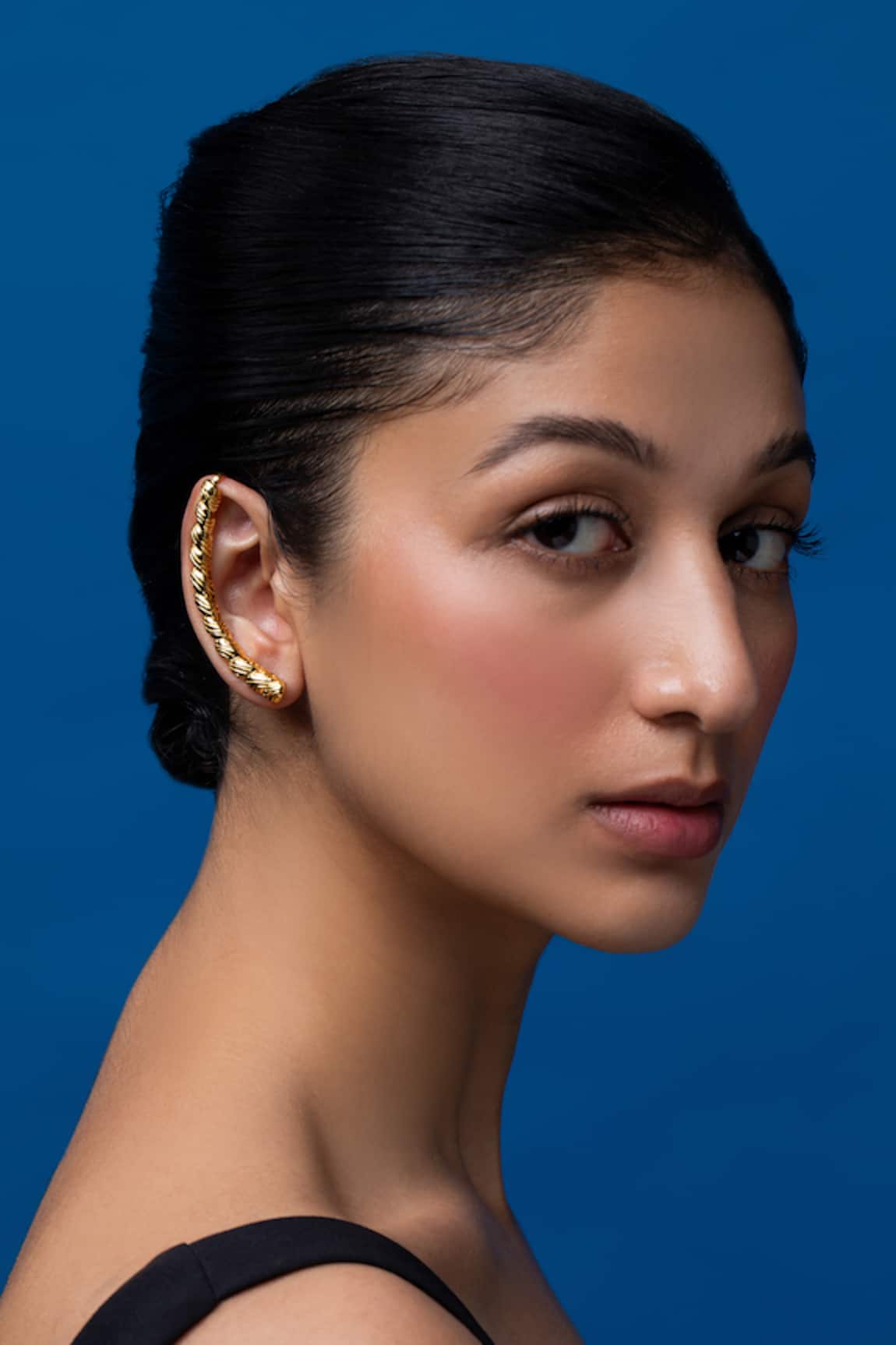 Ethnic Andaz Leaf Tendril Carved Pair Of Ear Cuffs